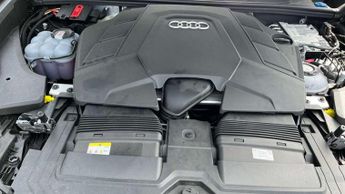 Audi Q8 55 TFSI e Quattro S Line 5dr Tiptronic
