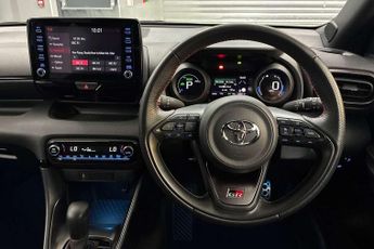 Toyota Yaris 1.5 Hybrid GR Sport 5dr CVT