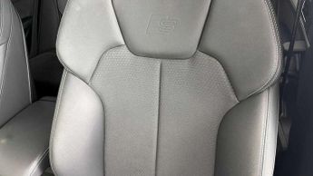 Audi Q5 50 TFSI e Quattro S Line 5dr S Tronic
