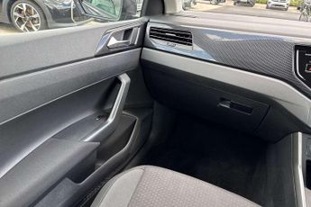 Volkswagen Polo 1.0 TSI Life 5dr DSG