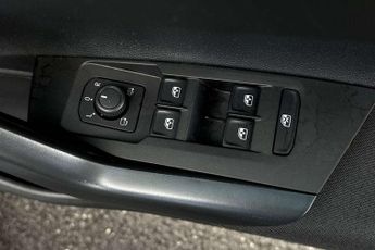 Volkswagen Polo 1.0 TSI Life 5dr DSG