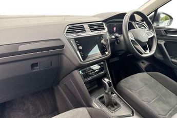 Volkswagen Tiguan 2.0 TDI Elegance 5dr DSG
