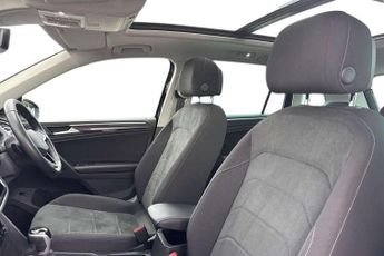 Volkswagen Tiguan 2.0 TDI Elegance 5dr DSG