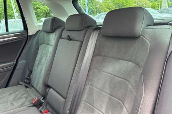 Volkswagen Tiguan 2.0 TDI Elegance 5dr DSG