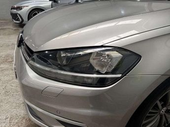 Volkswagen Golf 1.4 TSI SE 5dr DSG