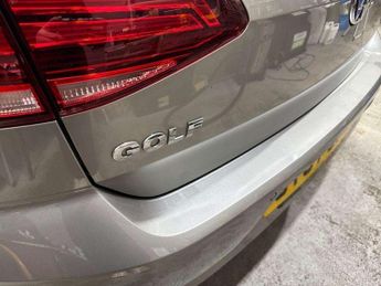 Volkswagen Golf 1.4 TSI SE 5dr DSG