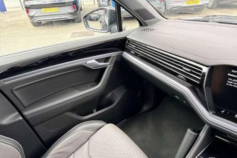 Volkswagen Touareg 3.0 V6 TDI 4Motion 286 Black Edition 5dr Tip Auto