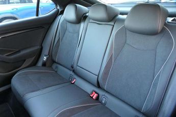 Skoda Superb 1.5 TSI e-TEC Sportline 5dr DSG