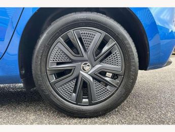 Skoda Fabia 1.0 TSI 116 Design Edition 5dr DSG