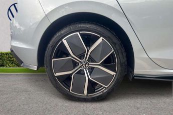Volkswagen Golf 2.0 TDI 150 R-Line 5dr DSG
