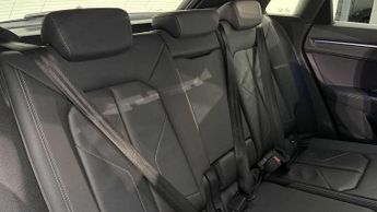 Audi Q3 40 TFSI Quattro S Line 5dr S Tronic