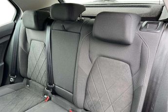 Volkswagen Golf 1.5 eTSI 150 Style 5dr DSG