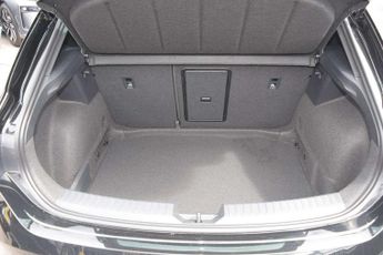 SEAT Leon 1.5 eTSI 150 FR Black Edition 5dr DSG [DAP]
