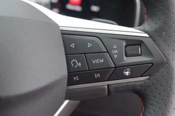 SEAT Leon 1.5 eTSI 150 FR Black Edition 5dr DSG [DAP]