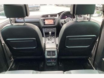 Volkswagen Tiguan 2.0 TDi 150 4Motion R-Line Tech 5dr DSG