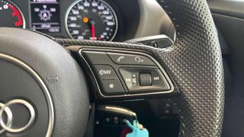 Audi Q2 35 TFSI Black Edition 5dr S Tronic