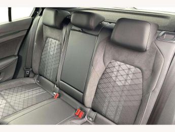 Volkswagen Golf 1.5 eTSI 150 Black Edition 5dr DSG