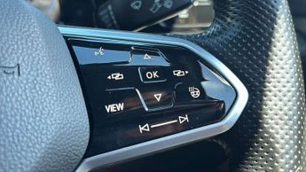Volkswagen Golf 2.0 TDI 150 R-Line 5dr DSG