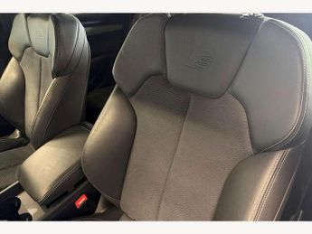 Audi Q5 40 TDI Quattro S Line 5dr S Tronic