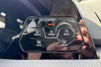 Volkswagen Golf 1.5 eTSI 150 R-Line 5dr DSG
