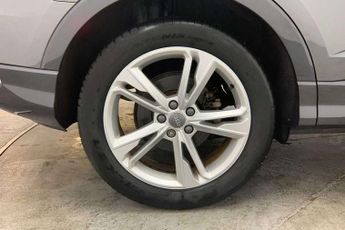 Audi Q3 35 TFSI S Line 5dr S Tronic