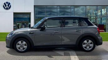 MINI Hatchback 1.5 Cooper Classic 5dr Auto