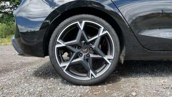 Cupra Leon 1.5 eTSI 150 V2 5dr DSG