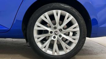 Skoda Superb 2.0 TDI CR SE L 5dr DSG