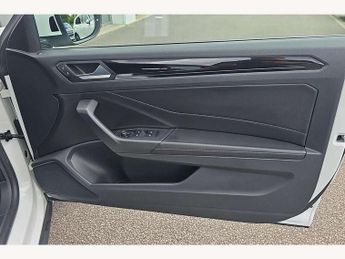 Volkswagen T-Roc 1.5 TSI R-Line 2dr DSG