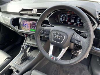 Audi Q3 35 TFSI S Line 5dr S Tronic [Leather]