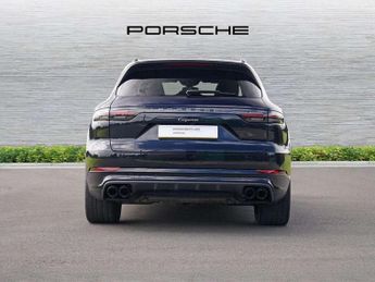 Porsche Cayenne Platinum Edition 5dr Tiptronic S