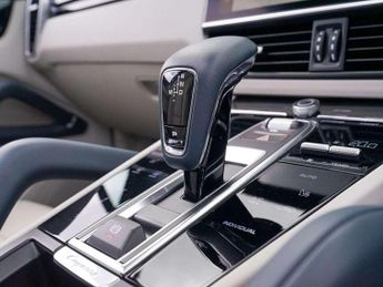 Porsche Cayenne Platinum Edition 5dr Tiptronic S