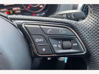 Audi Q2 35 TFSI Black Edition 5dr S Tronic