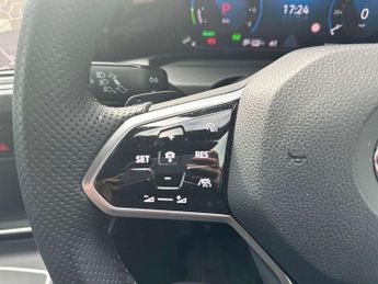 Volkswagen Golf 1.4 TSI GTE 5dr DSG