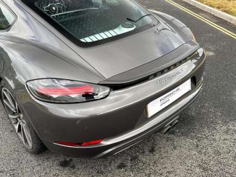 Porsche Cayman 2.5 S 2dr PDK