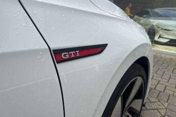 Volkswagen Golf 2.0 TSI GTI 5dr DSG