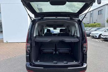 Volkswagen Caddy Maxi 2.0 TDI 122 Life 5dr DSG [Tech Pack]