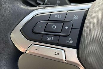 Volkswagen Passat 1.5 TSI Elegance 5dr DSG
