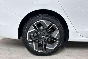 Volkswagen Passat 1.5 TSI Elegance 5dr DSG