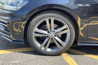 Volkswagen Golf 2.0 TDI R-Line 5dr DSG