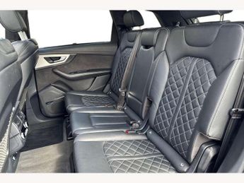 Audi Q7 SQ7 Quattro Vorsprung 5dr Tip Auto