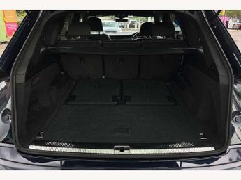 Audi Q7 45 TDI Quattro Black Edition 5dr Tiptronic