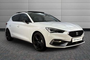 SEAT Leon 1.5 eTSI 150 FR Black Edition 5dr DSG [DAP]