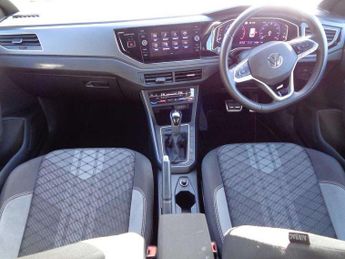 Volkswagen Polo 1.0 TSI 115 R-Line 5dr DSG
