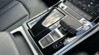 Audi Q7 45 TDI Quattro S Line 5dr Tiptronic