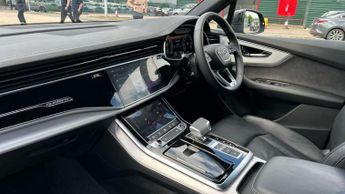Audi Q7 45 TDI Quattro S Line 5dr Tiptronic