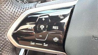 Volkswagen Golf 1.5 TSI 150 R-Line 5dr
