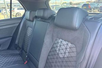 Volkswagen Golf 2.0 TDI 150 Black Edition 5dr DSG