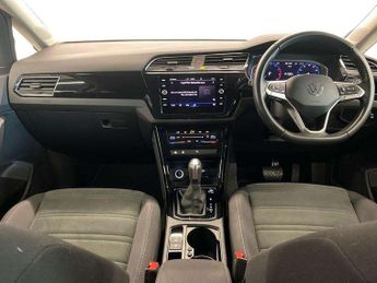 Volkswagen Touran 1.5 TSI EVO SEL 5dr DSG