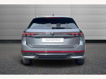 Volkswagen Passat 1.5 eTSI R-Line 5dr DSG